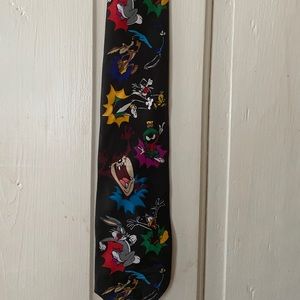 Looney tunes mania tie vintage style